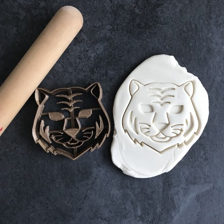 Tiger cookie cutter