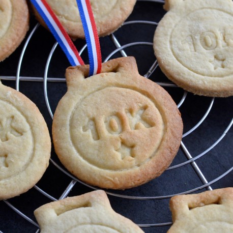 10K Medal cookie cutter
