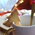 Christmas tree cookie cutter - to hang on a mug