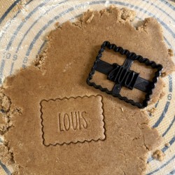 Dog paw Petit Beurre Custom cookie cutter with name - Personalized