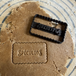 Dog paw Petit Beurre Custom cookie cutter with name - Personalized