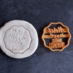 "Merci " cookie cutter - Personalized with family name