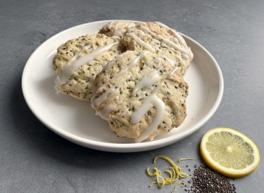 Cookies fondants et croquants au citron et graines de chia.