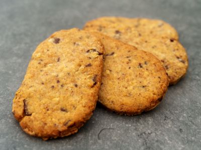 Biscuits c&eacute;r&eacute;ales, miel et chocolat 