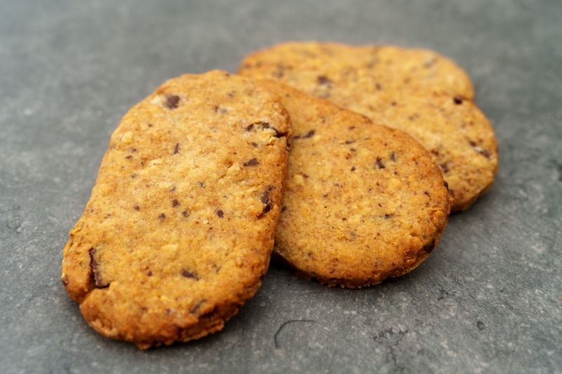Biscuits c&eacute;r&eacute;ales, miel et chocolat 