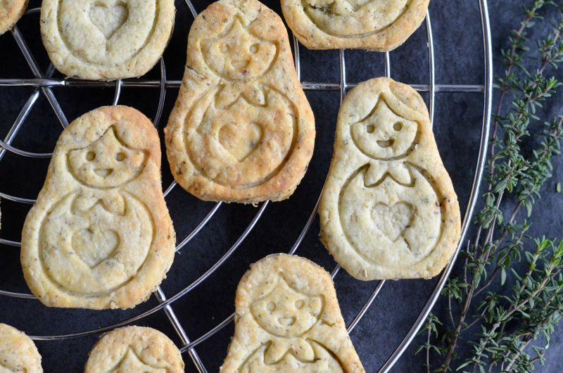 Sablés au thym et au romarin