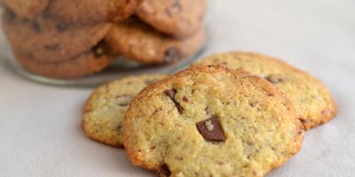 Cookies au chocolat au lait et &agrave; la poudre d'amandes